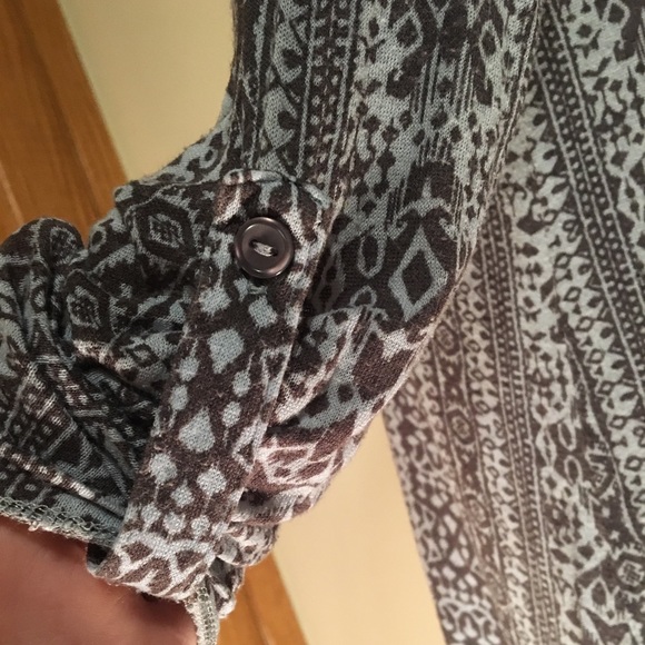 H.I.P. Patterned Buckle Blouse - Picture 4 of 8